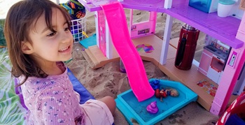 Barbie homeschool adventure on the beach.
